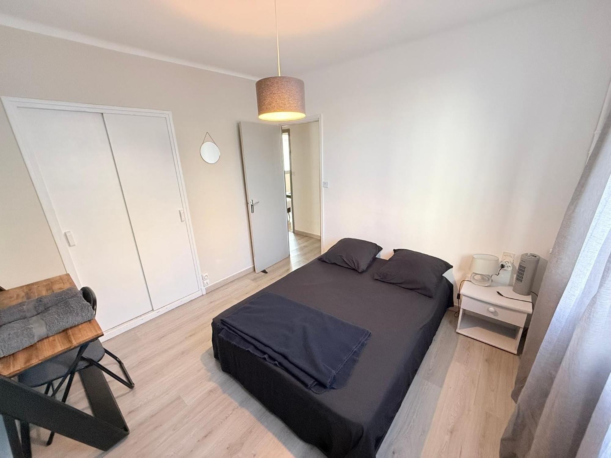 Les Arenes De Nimes - Centre Ville 10 Min Gare -Parking- 2 Chambres Екстериор снимка