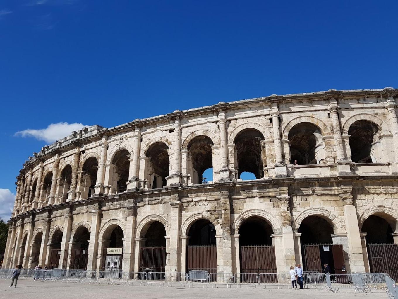 Les Arenes De Nimes - Centre Ville 10 Min Gare -Parking- 2 Chambres Екстериор снимка
